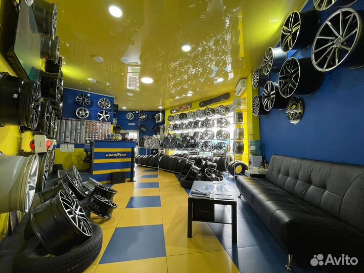 Goodyear Eagle F1 Asymmetric 3 245/45 R17 99Y