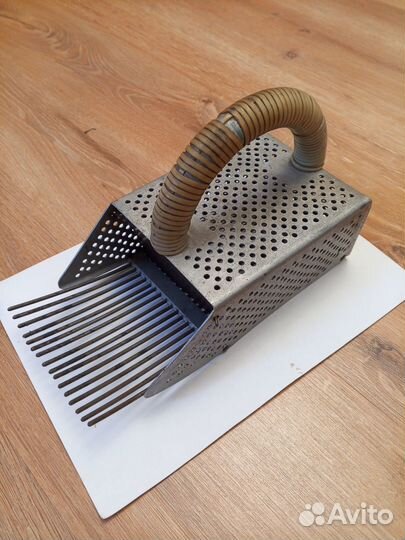 Совок для сбора ягоды