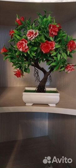 Статуэтки и копилки