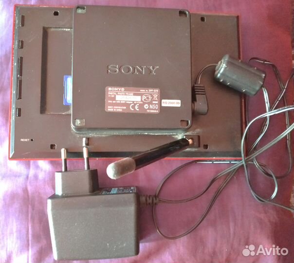 Цифровая фоторамка sony