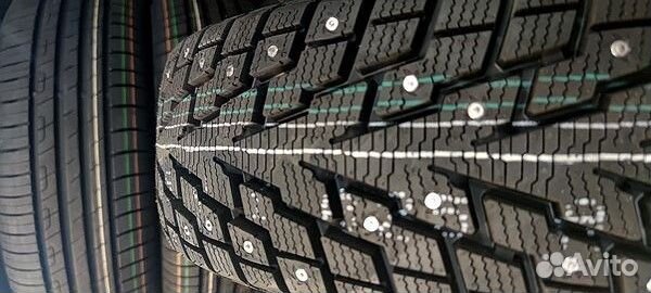 GT Radial Champiro IcePro 3 235/60 R17 106T