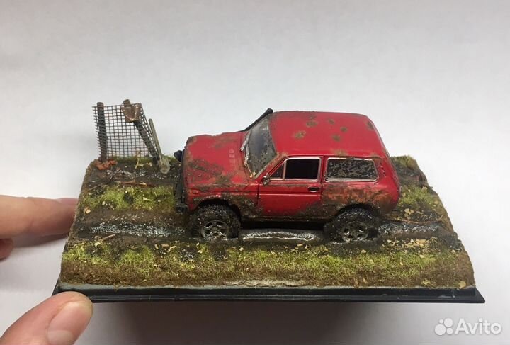 Виньетка масштаб 1:43. Модель автомобиля