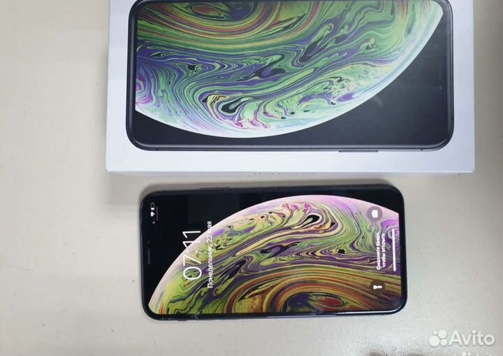 Телефон iPhone xs