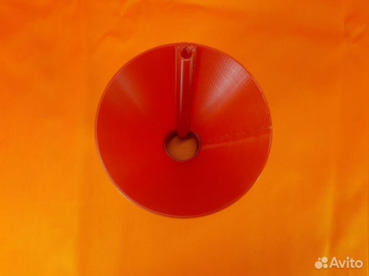 Воронка VAG высокая 12,5 см. красная, с прокладкой