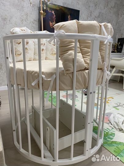 Детская кроватка трансформер с маятником