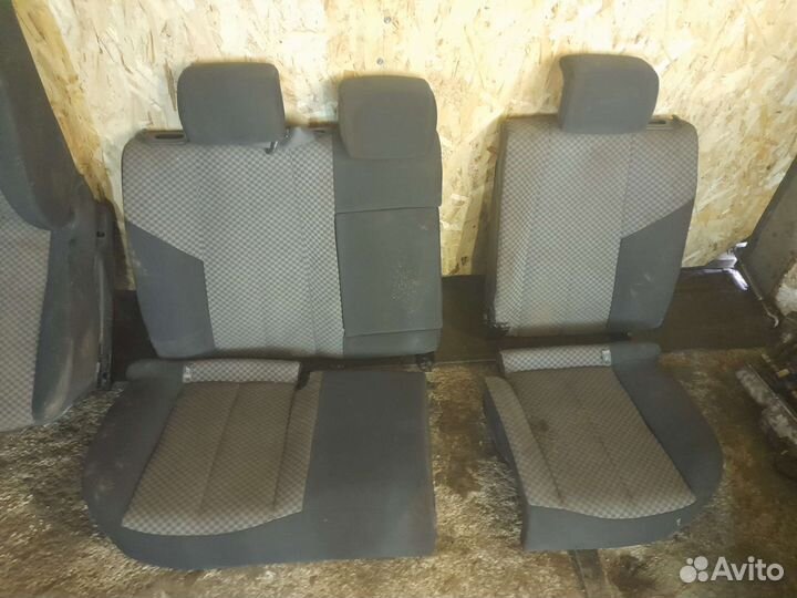 Комплект сидений Renault Megane 2
