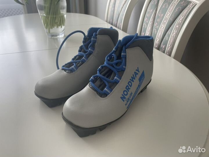 Беговые лыжи детские 160