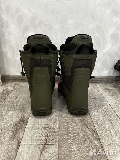 Сноуборд, крепление, ботинки