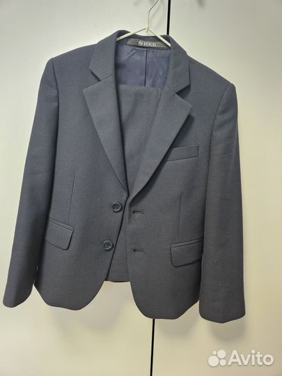 Костюм строгий