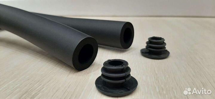 Ручка для коляски с заглушками (новая)