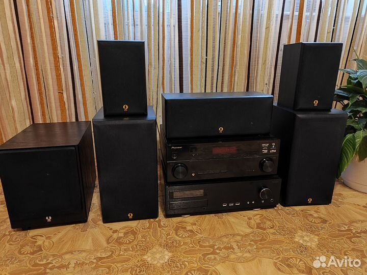Ресивер Pioneer VSX-520