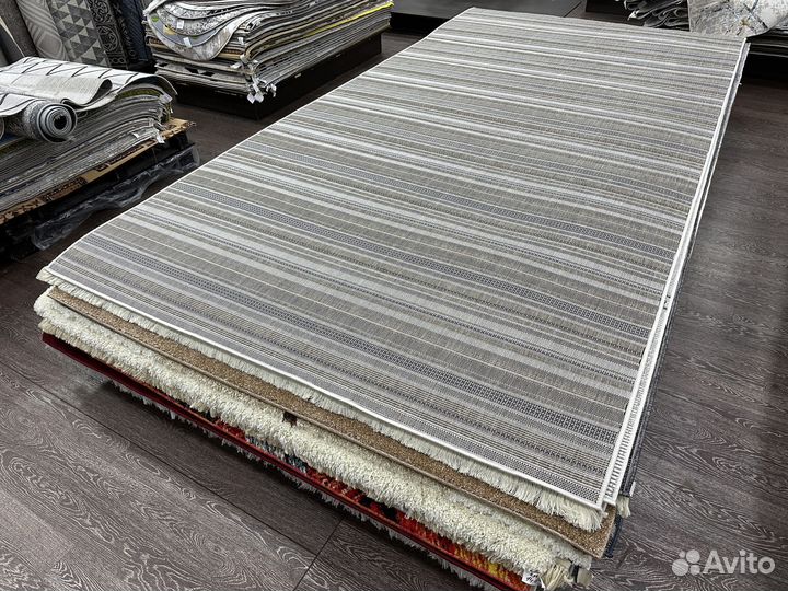Ковер безворсовый, циновка
