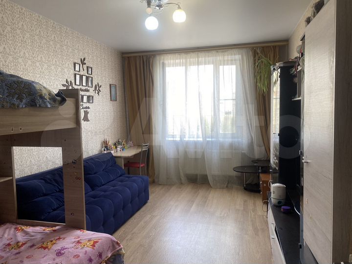 1-к. квартира, 42 м², 9/14 эт.