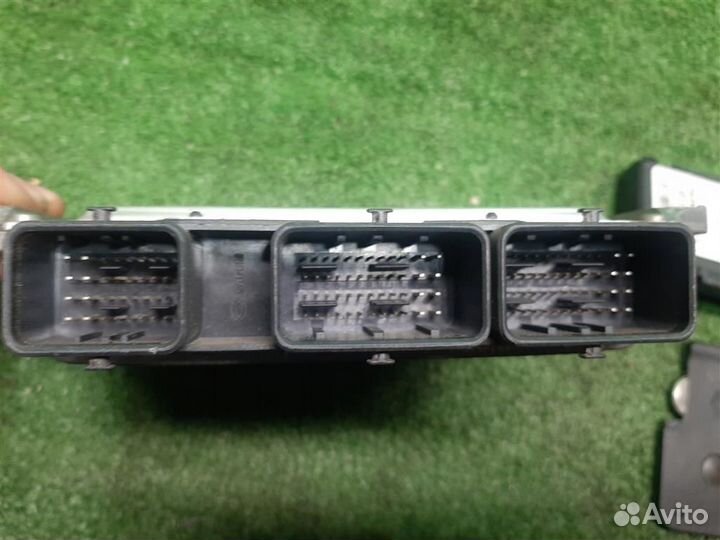 Блок управления двс Renault Scenic 2 (JM) 2004