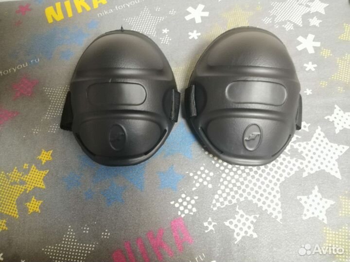 Наколенники