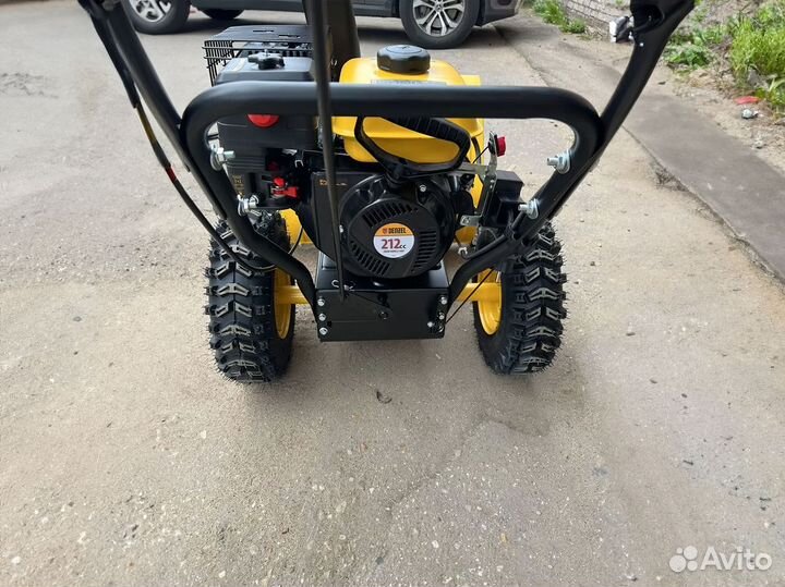 Снегоуборщик Denzel SB 560 LP