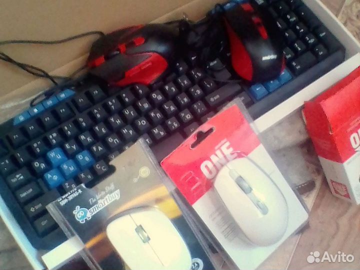 4 Клавиатуры +4 мышки на запчасти