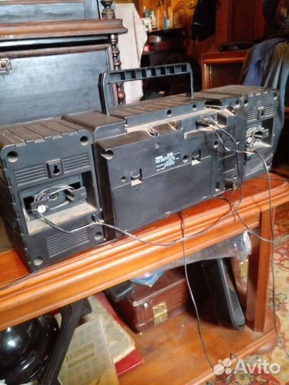 Магнитафон японский