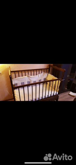 Детская кроватка