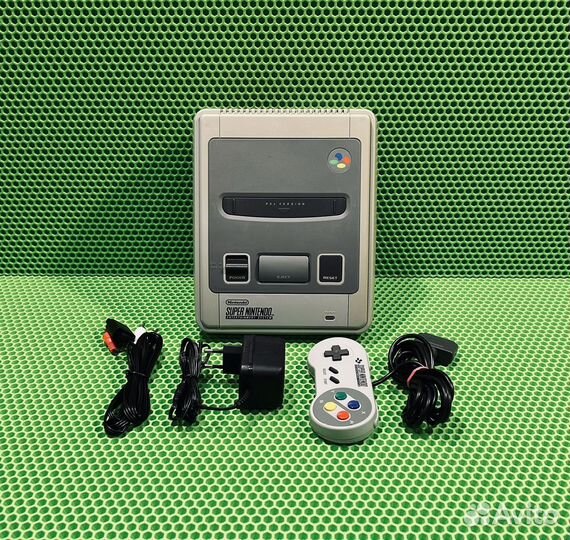 Super Nintendo PAL (UP17052029)