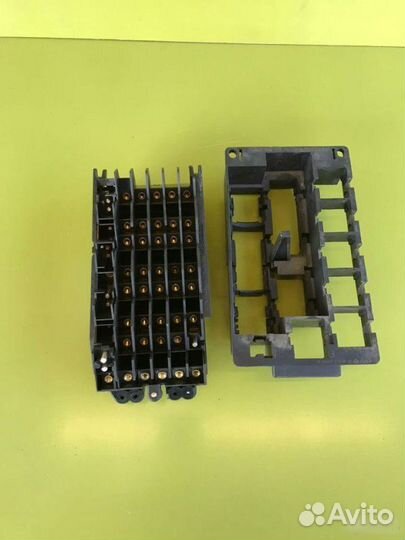 Блок предохранителей Mercedes E-Class W124