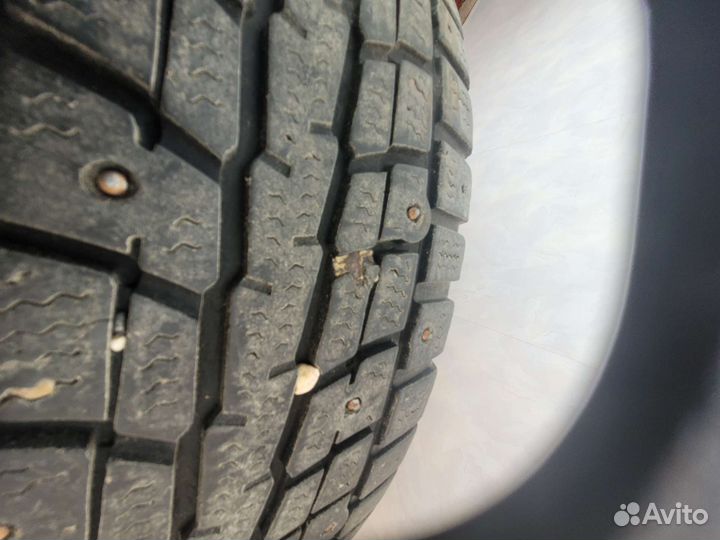 Dunlop SP Winter Ice 01 185/65 R15 88T