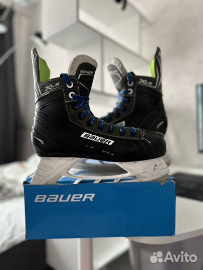 Хоккейные коньки bauer