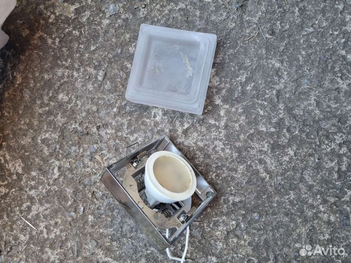 Светильник встраиваемый