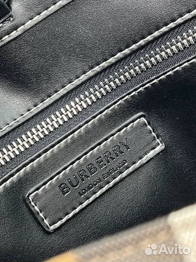 Новая женская сумка Burberry коричневая