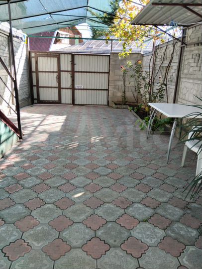 Дом 57 м² на участке 2 сот.