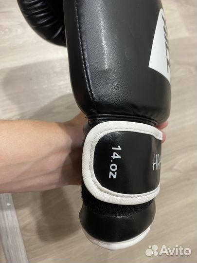 Боксерские перчатки Green hill hamed 14.oz