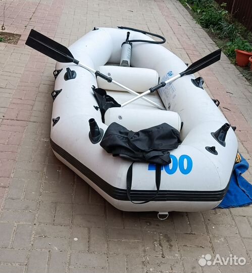 Надувная лодка