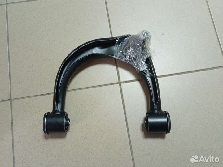 Рычаг передний верхний левый prado 120 150