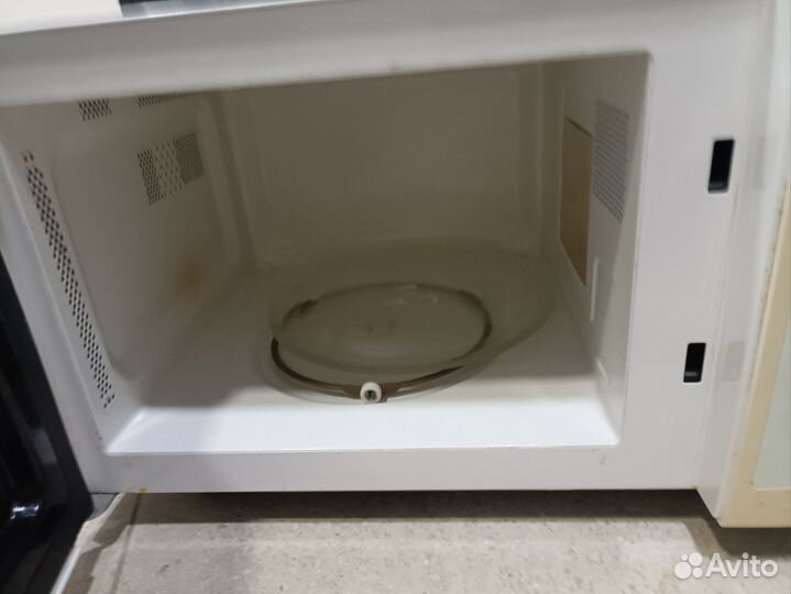 Микроволновка бу рабочая Rolsen