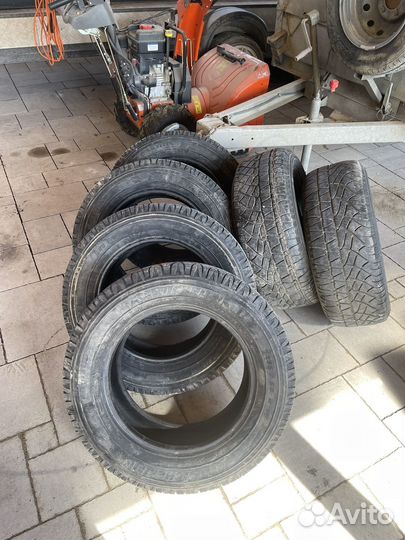 Michelin 4X4 A/T 235/60 R16