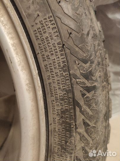 Nokian Tyres Hakkapeliitta 8 225/50 R17 94