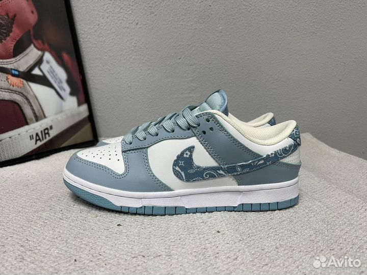 Кроссовки Nike Dunk Low женские