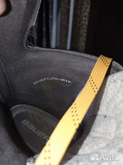 Хоккейные коньки bauer Supreme One 8 и ONE 100