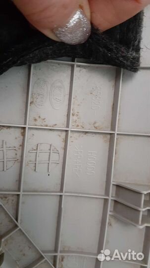 Обшивка стойки передняя правая верхняя Kia Rio 4