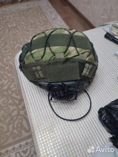 Каска военная тактическая