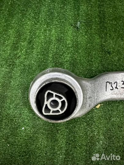 Тяга с резинометаллическим шарниром передняя левая