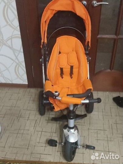 Детский велосипед с ручкой(рулём)