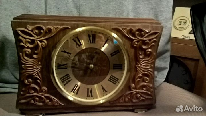 Часы Весна настольные