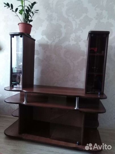 Тумба под телевизор