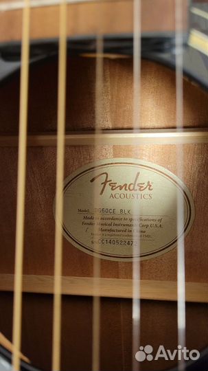Электро акустическая гитара Fender DG-60CE