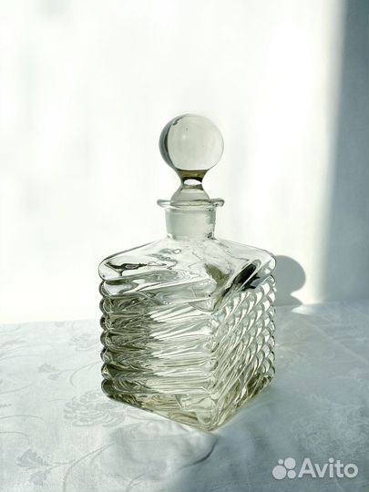 Графин для напитков старинный Европа