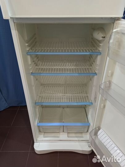 Холодильник. Доставка по городу бесплатно