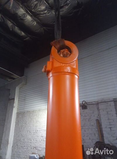 Гидроцилиндр hitachi ZX200 Рукоятный