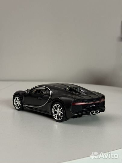 Bugatti Chiron 1/24 maisto