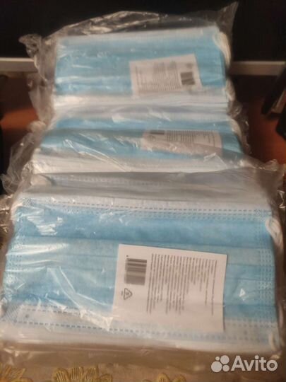 Маска одноразовая медицинская